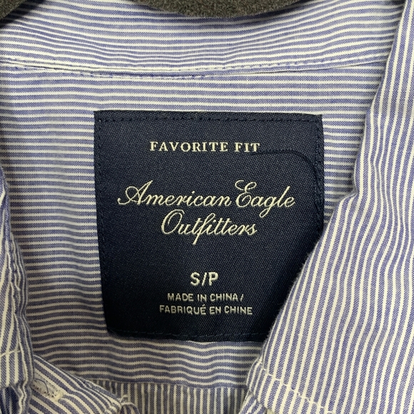 American Eagle Favorite Ruffle Button Down Size S - Picture 7 of 8